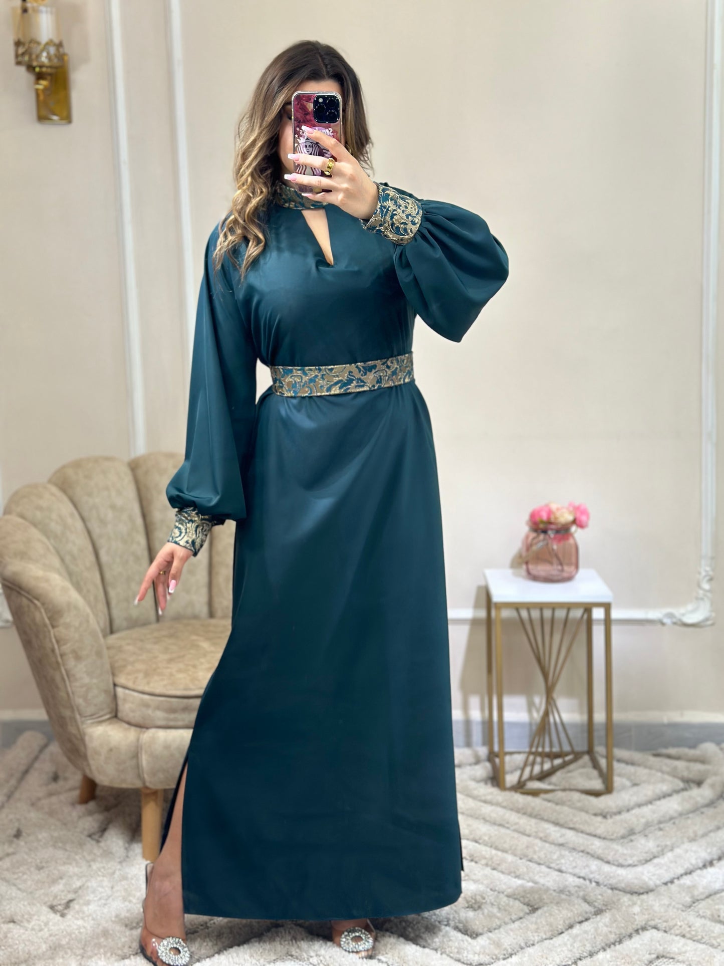 robe الاناقة