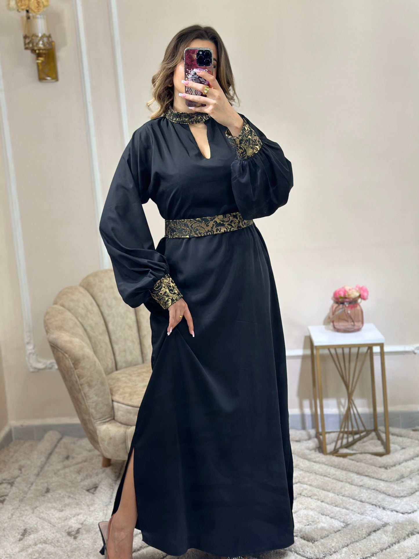 robe الاناقة